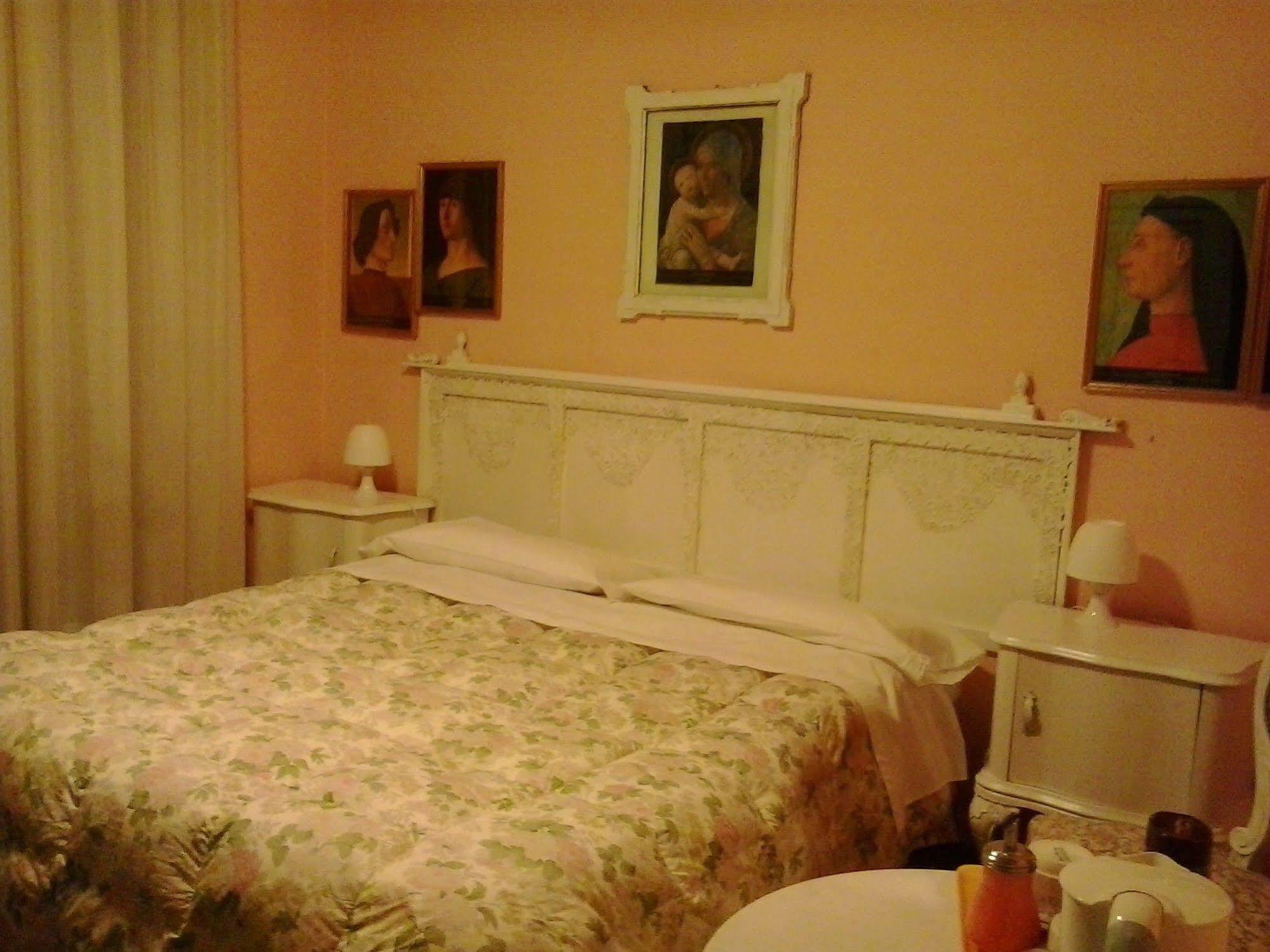 Accademia B&B Trezzo sullʼAdda Exteriör bild